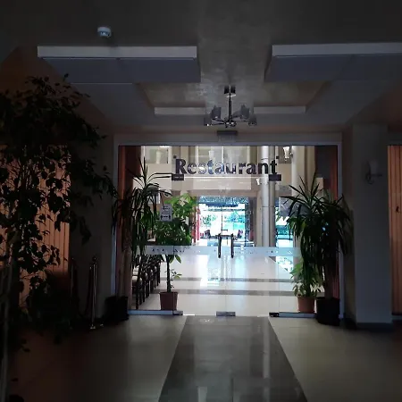 Private Studio In Esperanto Apartmán *
